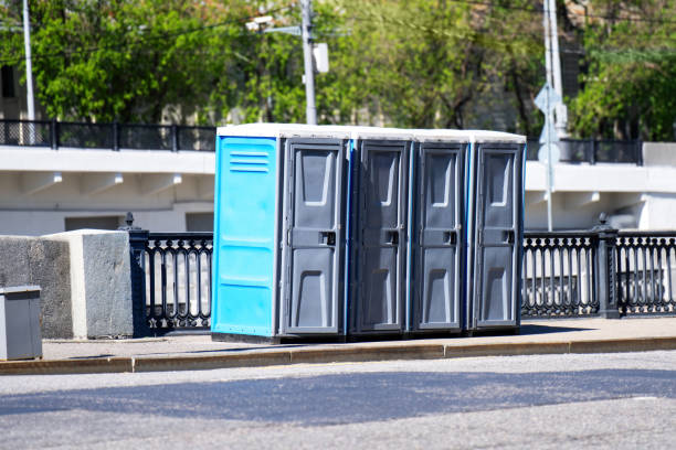 Best Portable restroom trailer rental  in Kaunakakai, HI